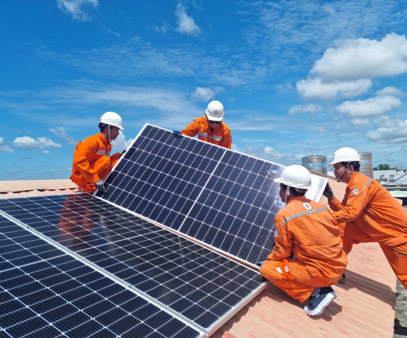 MÁY NƯỚC NÓNG NĂNG LƯỢNG MẶT TRỜI LÀ GÌ? NHỮNG KIẾN THỨC CƠ BẢN CẦN BIẾT TRƯỚC KHI LẮP ĐẶT